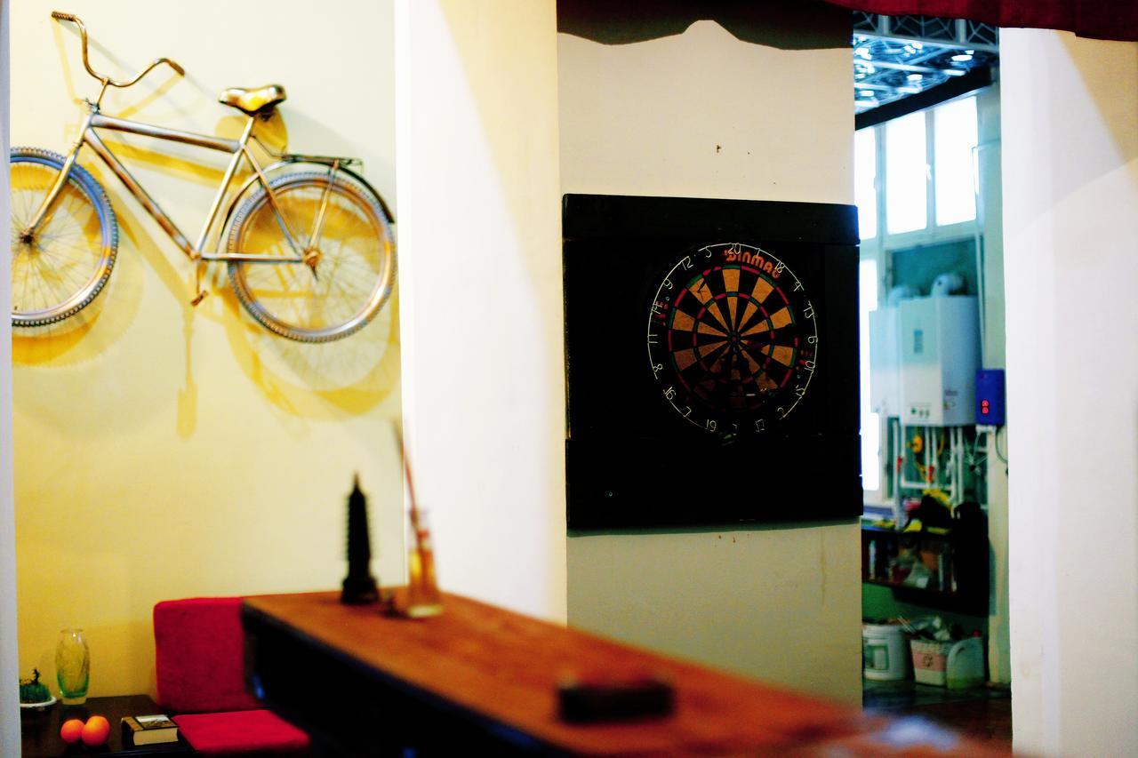 Amsterdam Hostel باكو المظهر الخارجي الصورة
